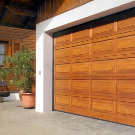 I diversi tipi di porta del garage: consigli e usi