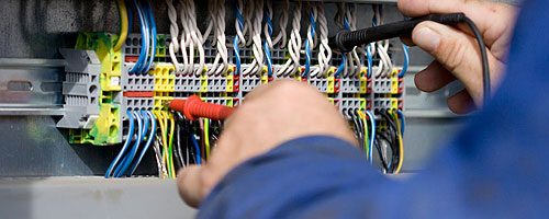 Pronto intervento elettrico, quali caratteristiche valutare